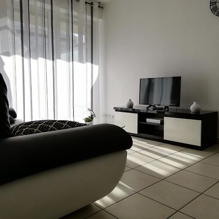 Appartement 2P et parking privé à 50m des plages. Villeneuve-Loubet Exterior foto
